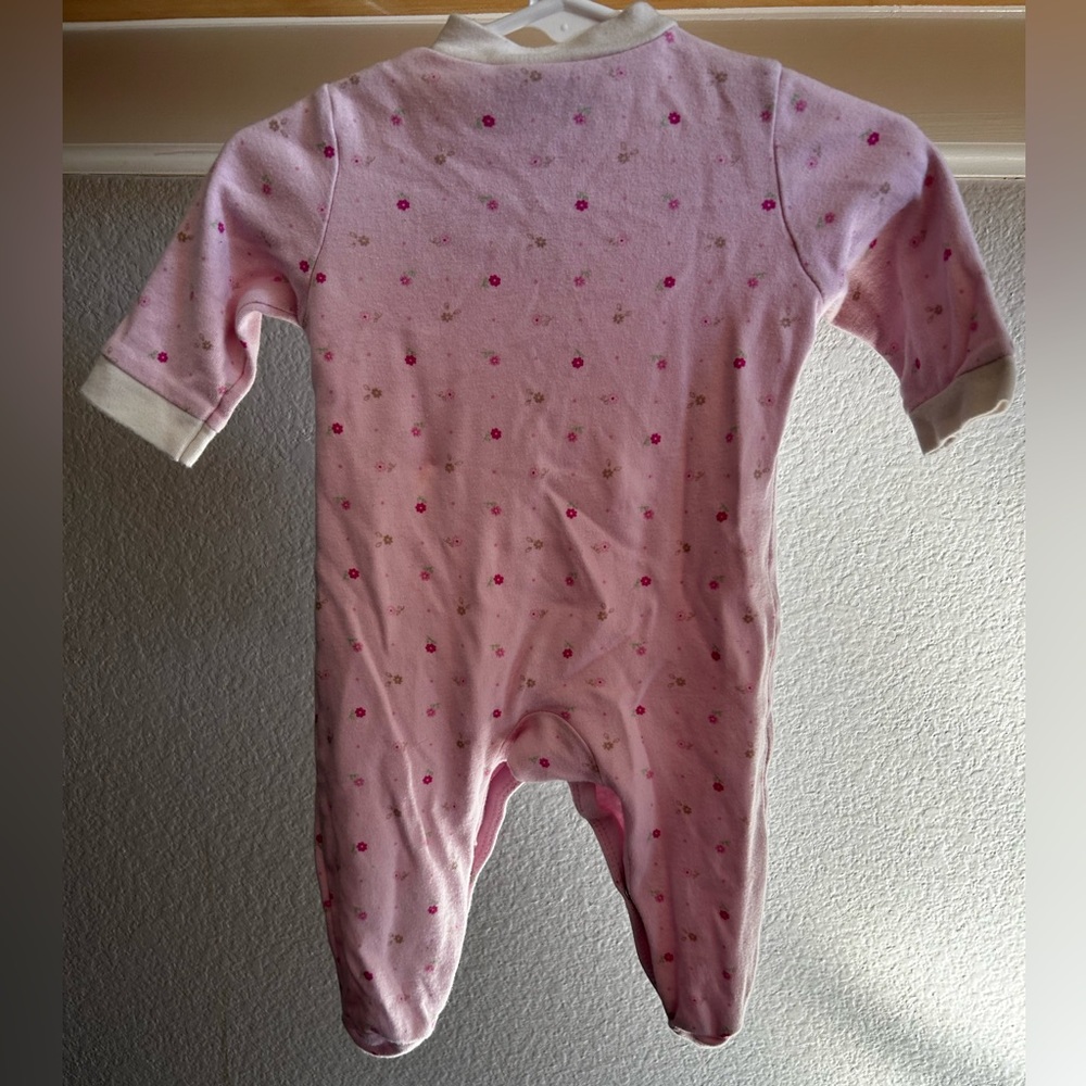 Kyle & Deena 0-3M baby girl sleeper - Picture 2 of 4